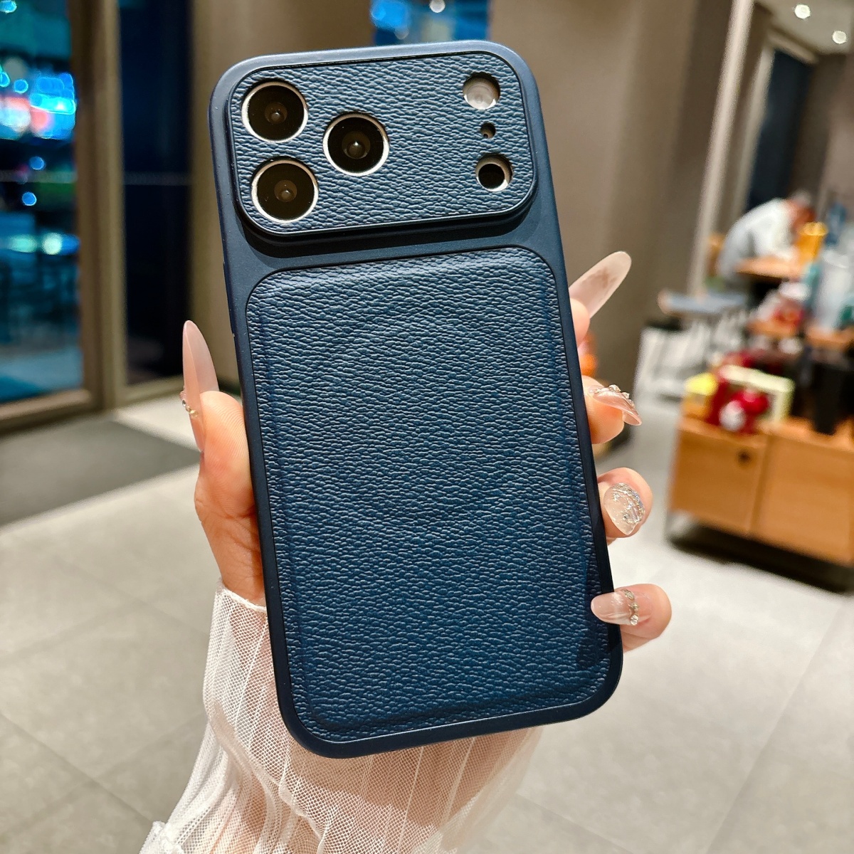 Luxury Matte Leather Large Win – Rugged Armor Case Bewertung und Preis