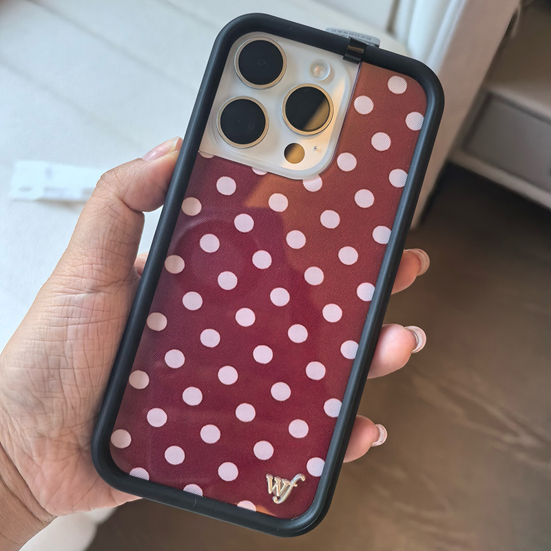 Wildflower Colors Polka Dots P – Phone Cases Ugly Bewertung und Preis