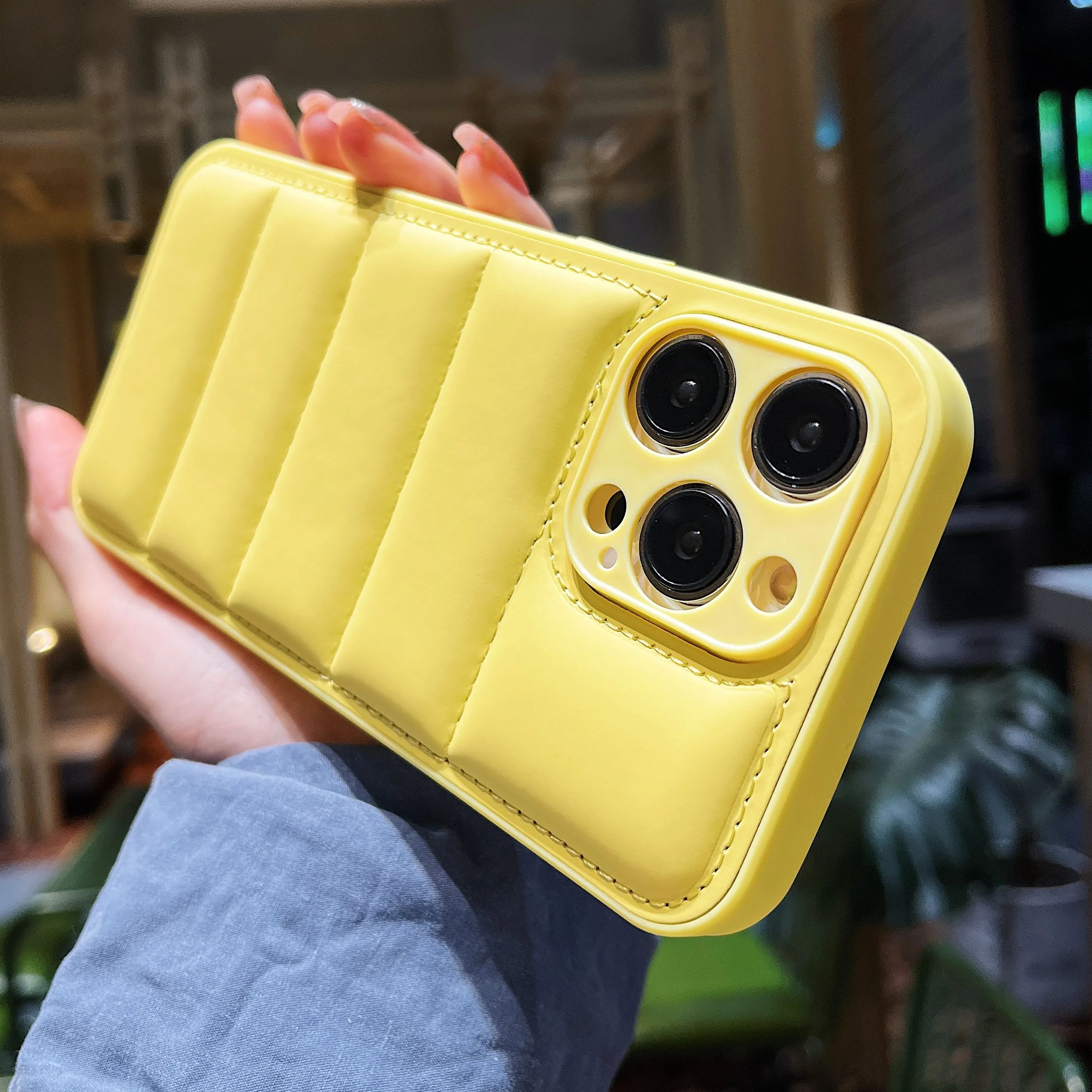 Solid Color Down Jacket Patter – Phone Cases That Cover The Camera Bewertung und Preis